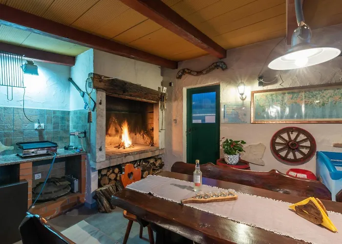 4928-11 For 4 Pers In * Poreč